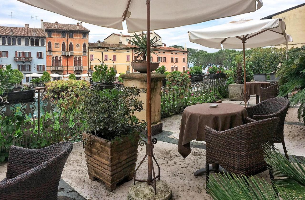 Hotel Piroscafo Desenzano del Garda Ngoại thất bức ảnh