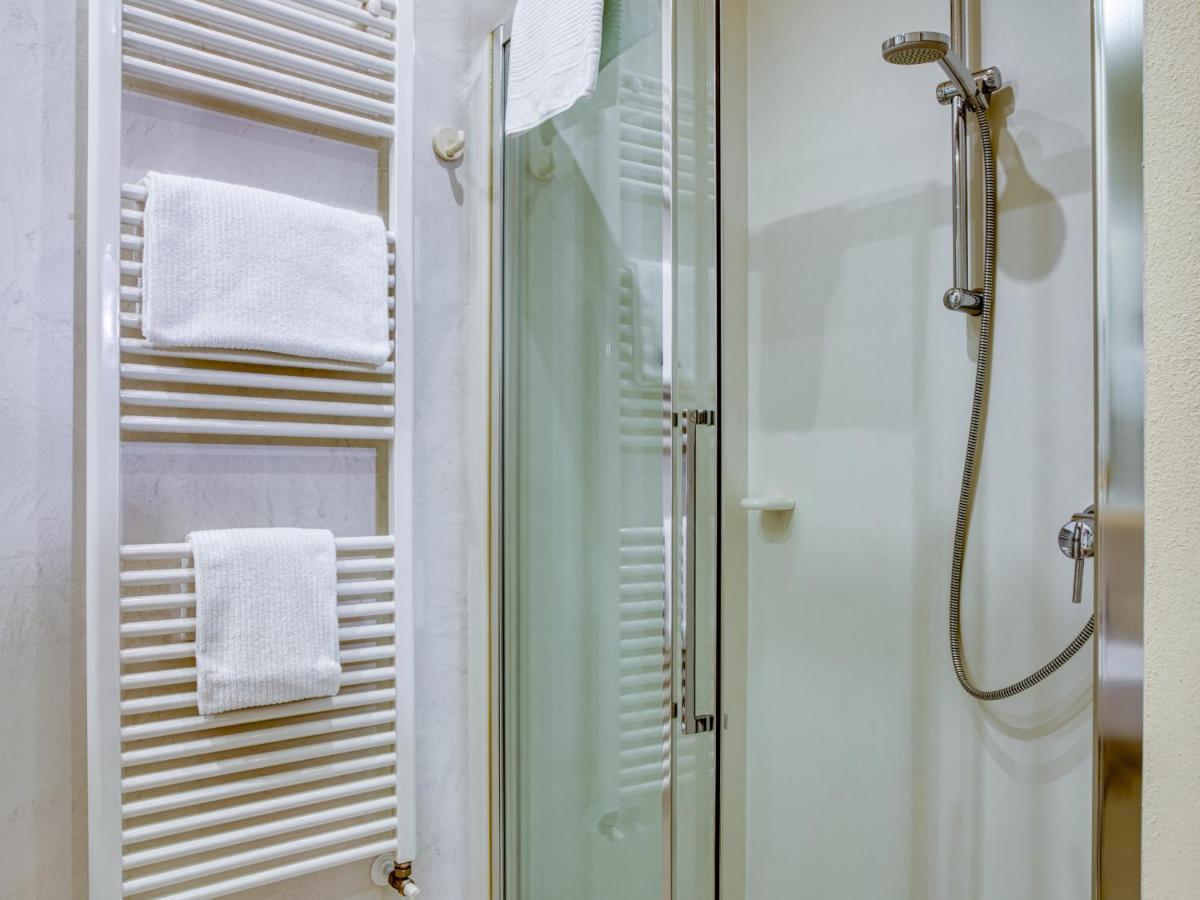 Hotel Piroscafo Desenzano del Garda Ngoại thất bức ảnh