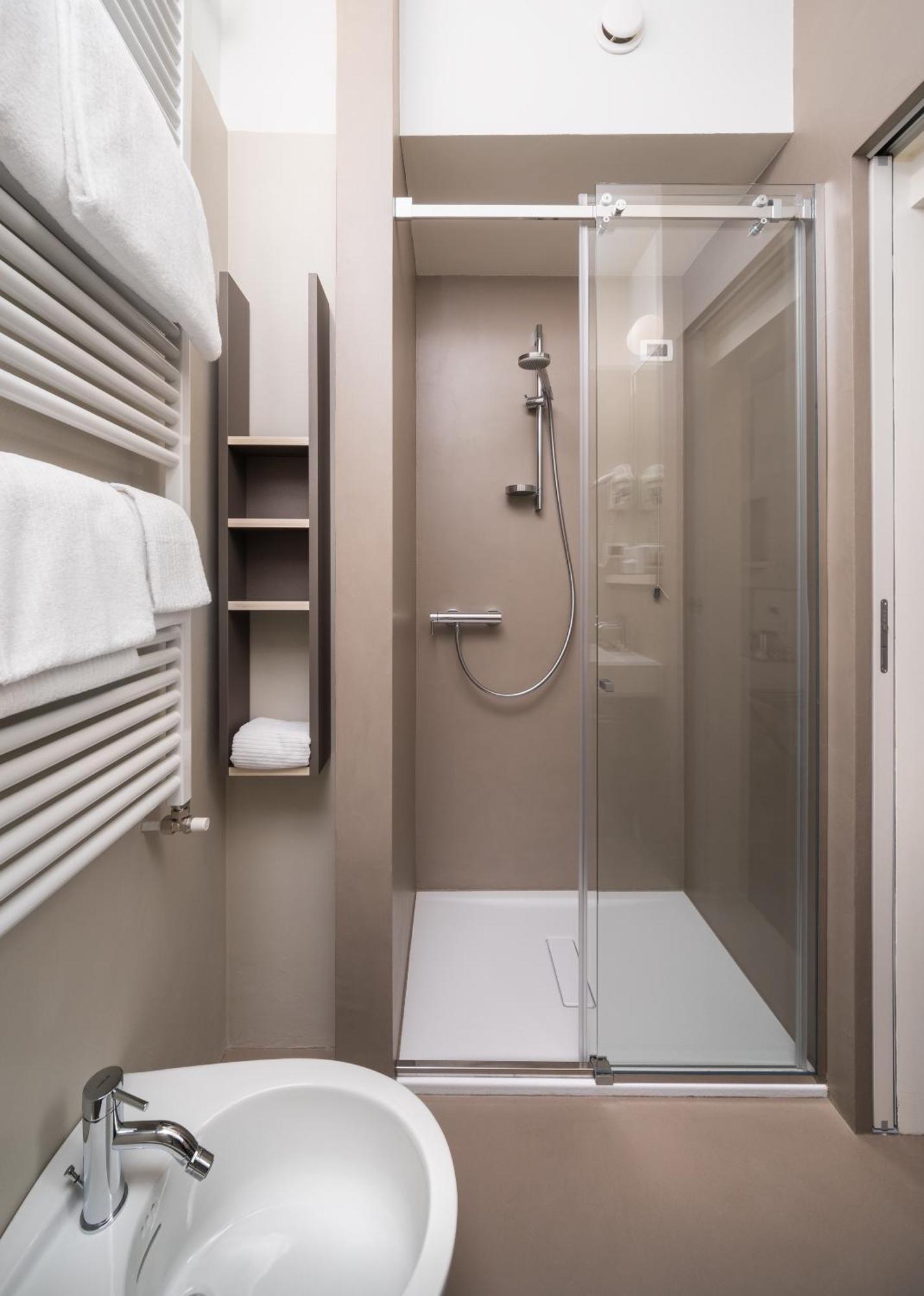 Hotel Piroscafo Desenzano del Garda Ngoại thất bức ảnh